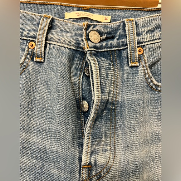 Levi’s Wedgie Straight Denim. Size 30 - Picture 5 of 7